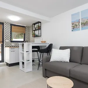 Appartement Tina In Centar With Parking, Split